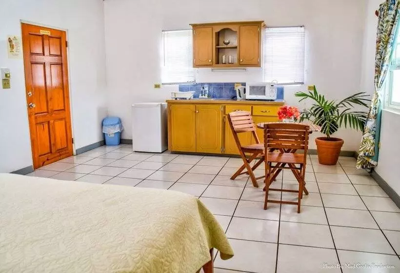 پانسیون Coco Rose Guesthouse