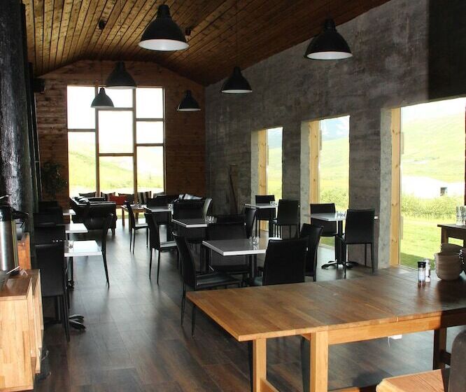 پانسیون Draflastadir Guesthouse