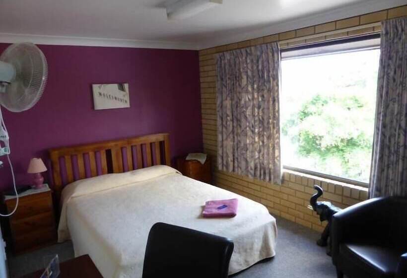 ペンション Tanoshii Spa & The Edge Spa Stay