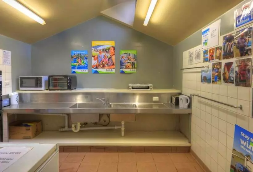 リゾートホテル Lake Hume Holiday Park