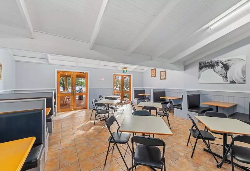 リゾートホテル Lake Hume Holiday Park