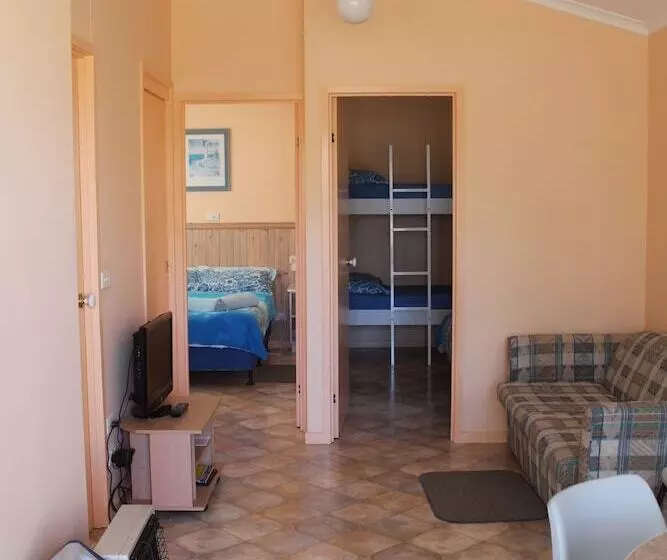 Lomakeskus Regatta Point Holiday Park