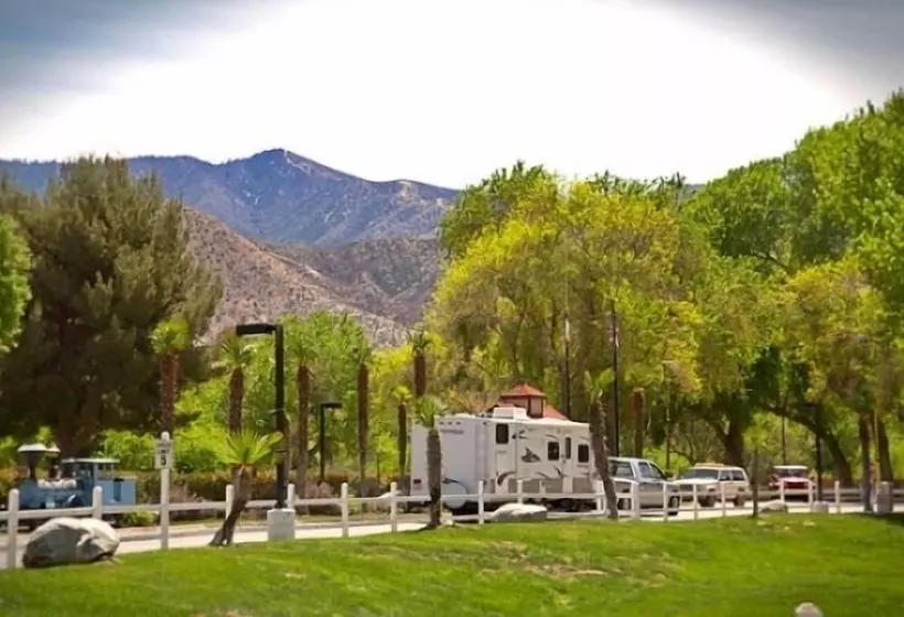 Soledad Canyon Rv & Camping Resort
