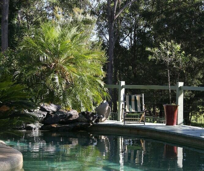 Telegraph Retreat Cottages