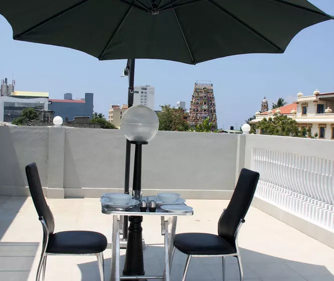 Akara Suites And Serviced Apartments