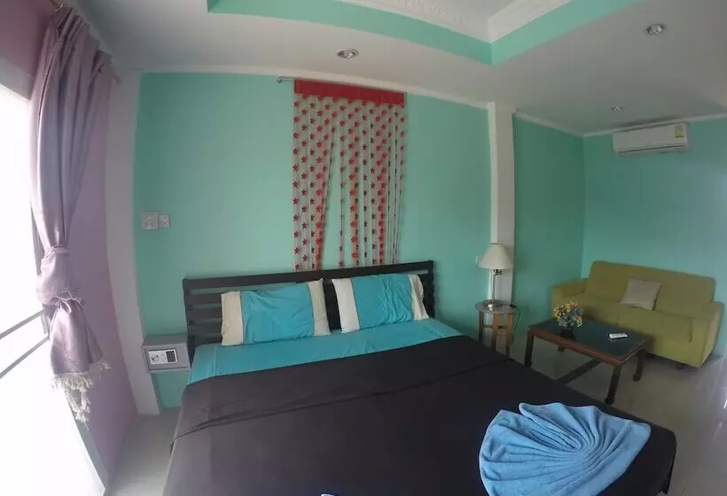 Bb House Beach Residences