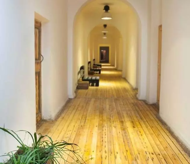 Общежитие B&b&b&b&b