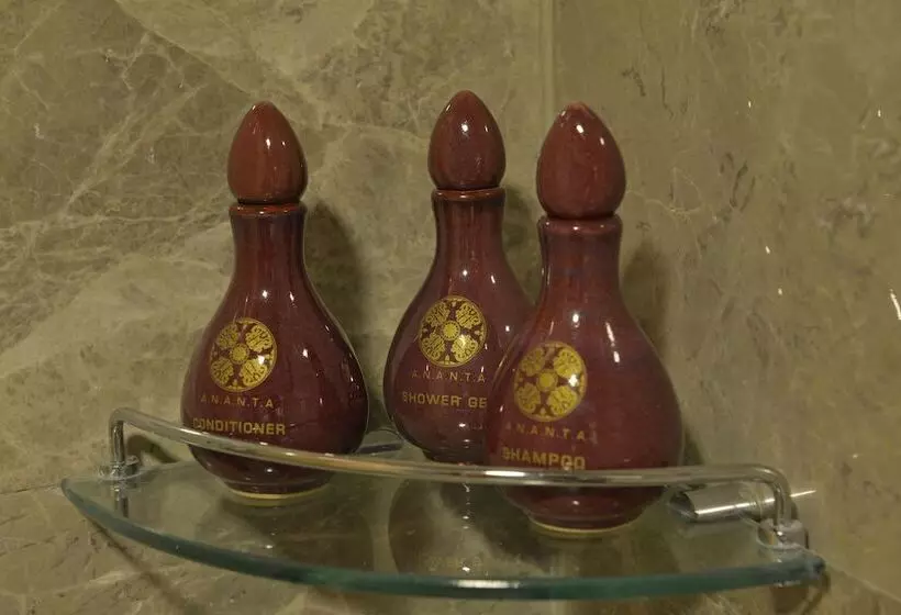 هتل Ananta Inlay Resort