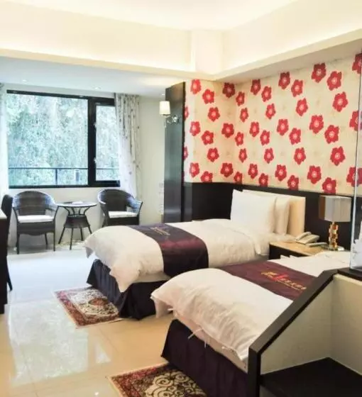 هتل Cherry Feast Resort