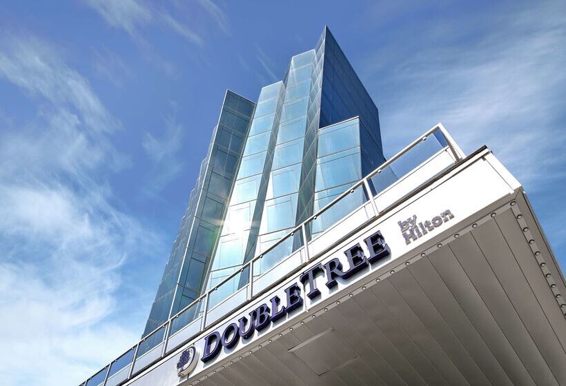 فندق Doubletree By Hilton Edmonton Downtown