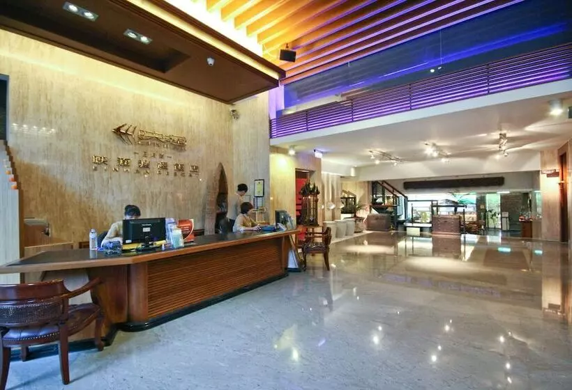 هتل Einhan Resort