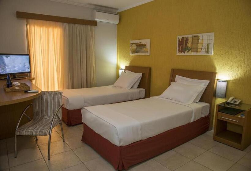 호텔 Oscar Inn Eco Resort