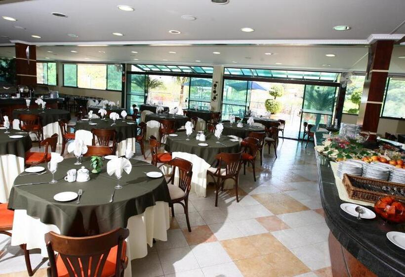 호텔 Oscar Inn Eco Resort