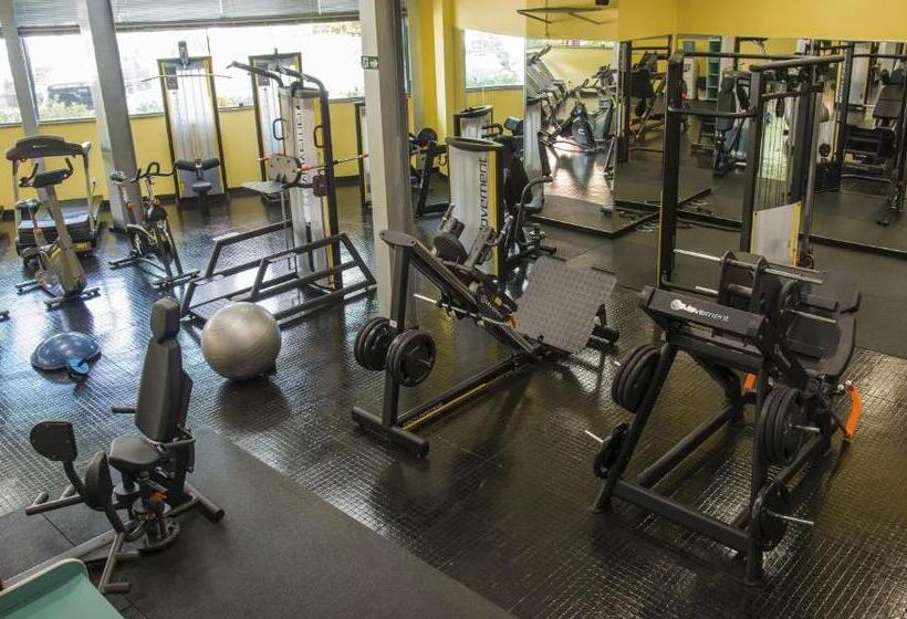 호텔 Oscar Inn Eco Resort