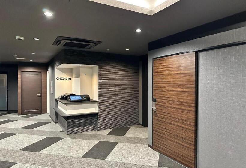 فندق Reftel Osaka Itami Airport