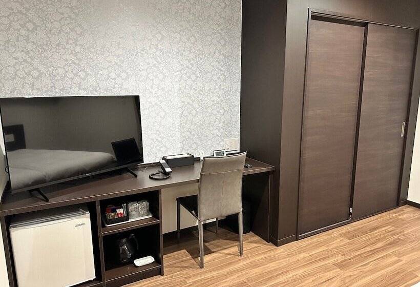 فندق Reftel Osaka Itami Airport