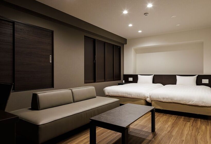 فندق Reftel Osaka Itami Airport