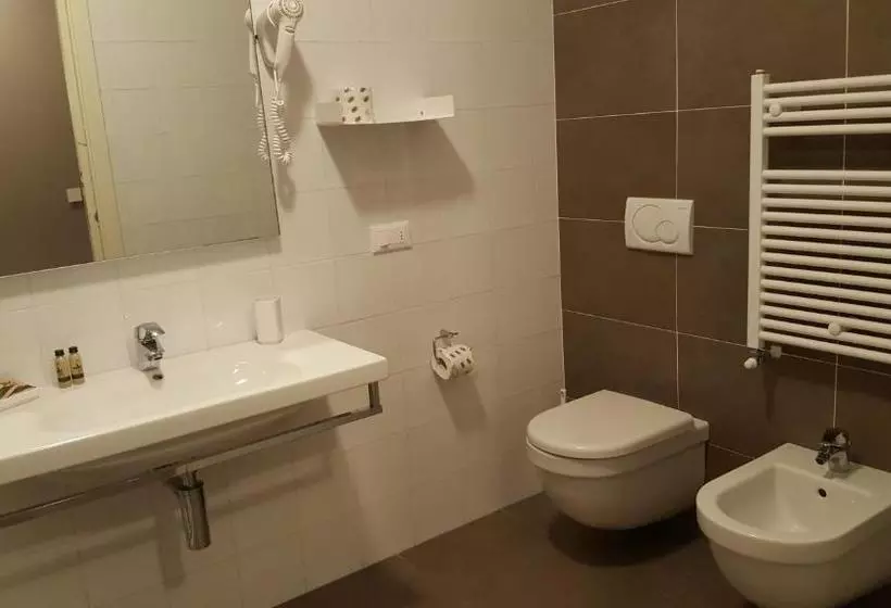 هتل Riviera Palace Residence