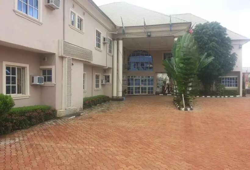 هتل Room In Lodge Definite Destiny