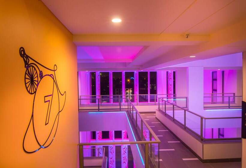 Hotel Sun & Moon Urban