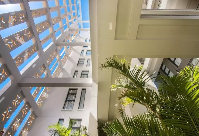 בית מלון כפרי Sun & Moon Urban