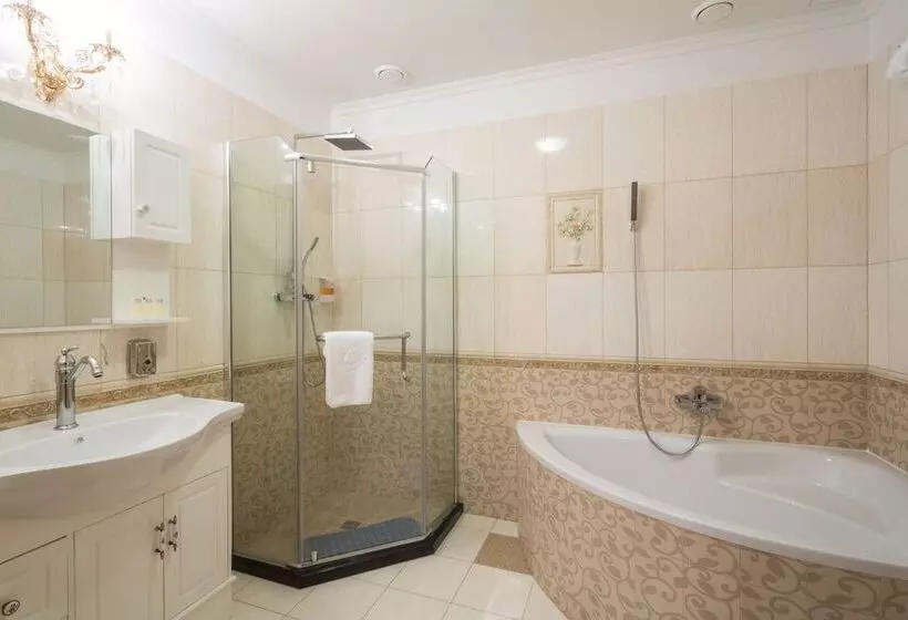 ホテル Zámek Lužec Spa & Wellness Resort