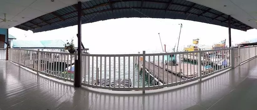 פנסיון Pangkor Fishing Village Guest House