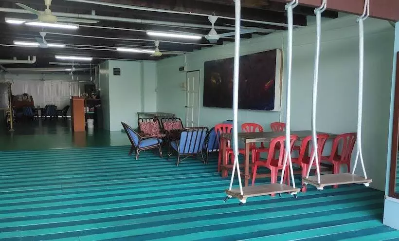 פנסיון Pangkor Fishing Village Guest House