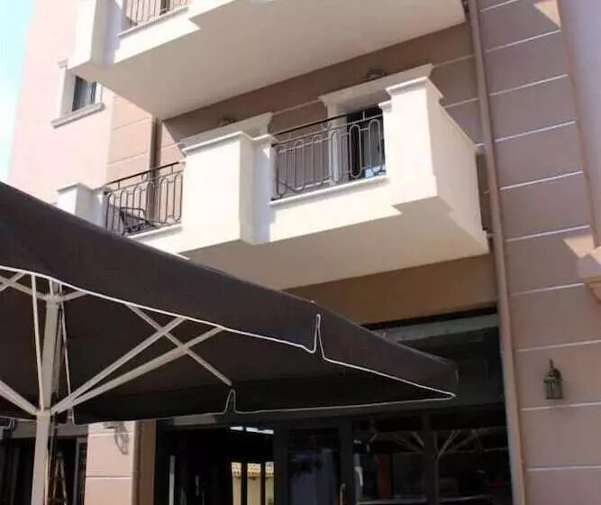 Theasis Hotel Paramythia