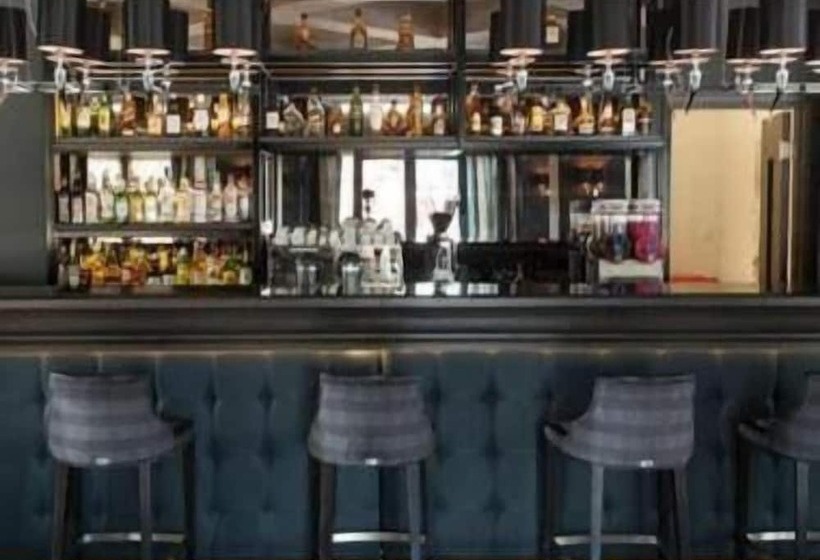 Theasis Hotel Paramythia