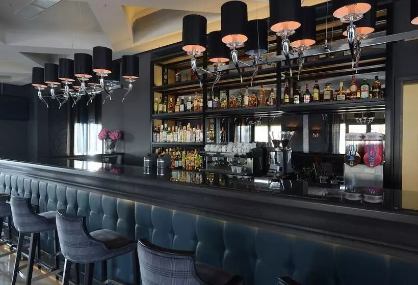 Theasis Hotel Paramythia