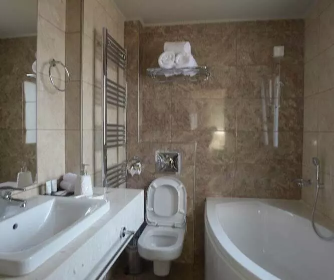 Theasis Hotel Paramythia