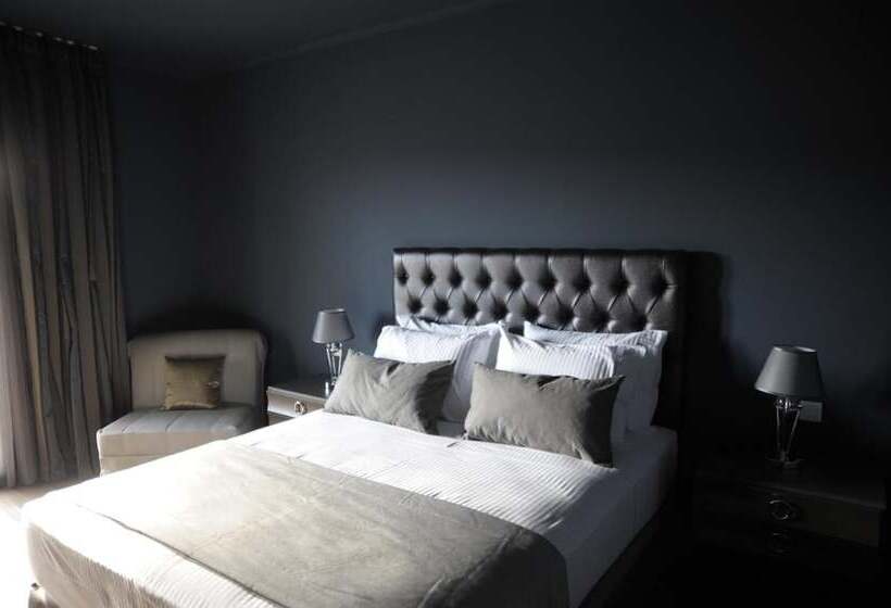 Theasis Hotel Paramythia