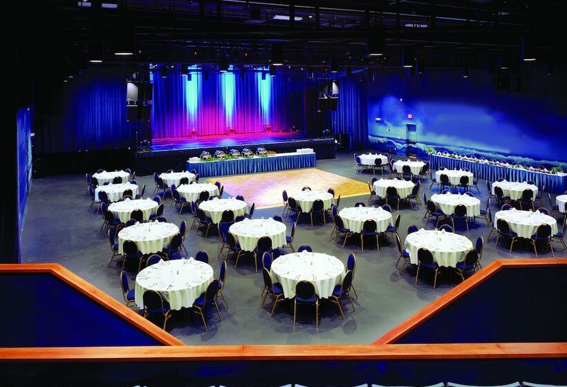 Wheeling Island Hotel Casino Racetrack