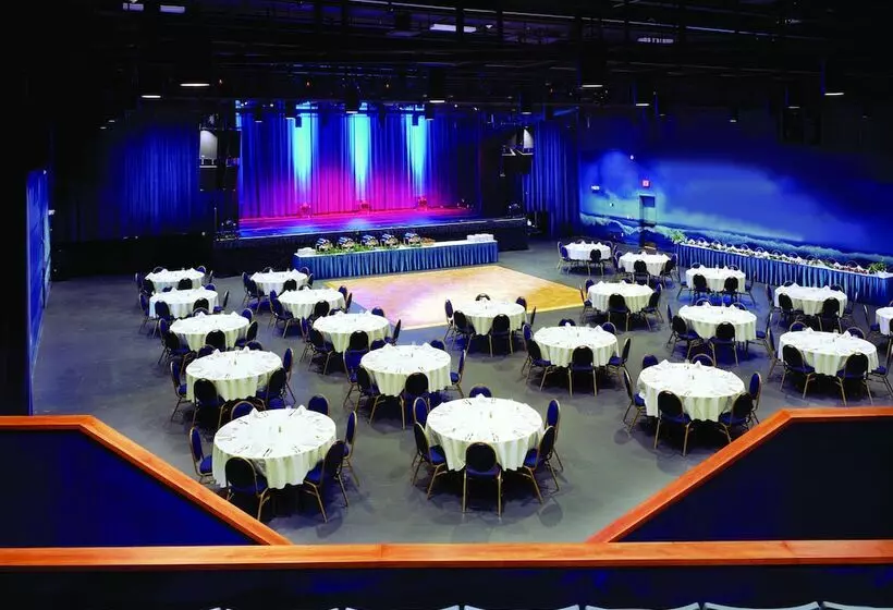 Wheeling Island Hotel Casino Racetrack