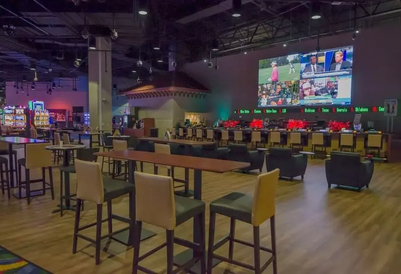 Wheeling Island Hotel Casino Racetrack