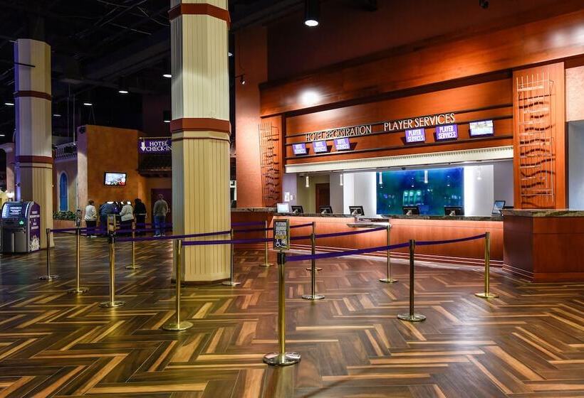 Wheeling Island Hotel Casino Racetrack