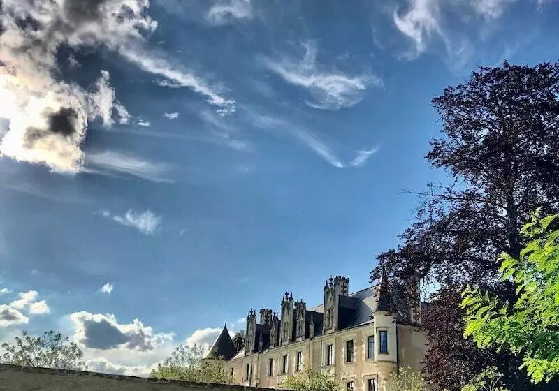 Hotelli Château Des Arpentis