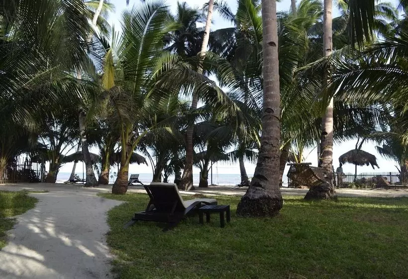 Hotelli Peace & Love Beach Club