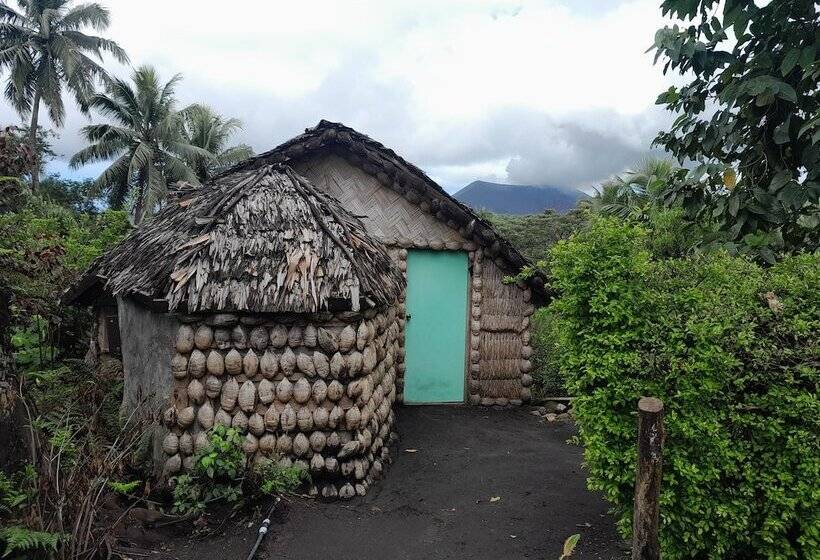 هتل Tanna Lava View Bungalows