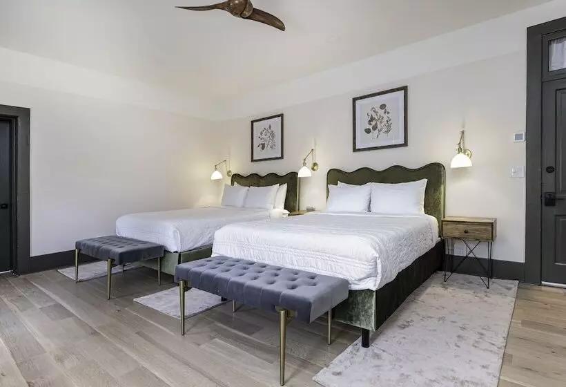 Hotelli The Rochester