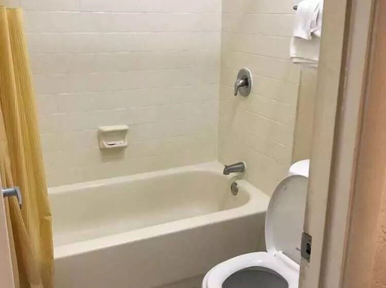 Motelli Haven Inn & Suites