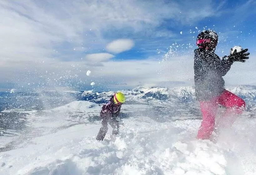 Lomakeskus Vvf Les écrins Saint Léger Les Mélèzes