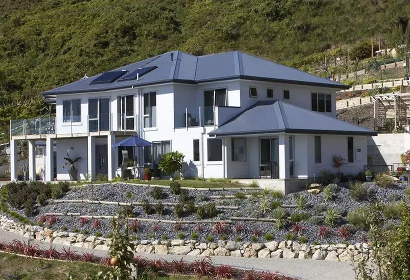 A Culinary Experience Luxury Bed And Breakfast