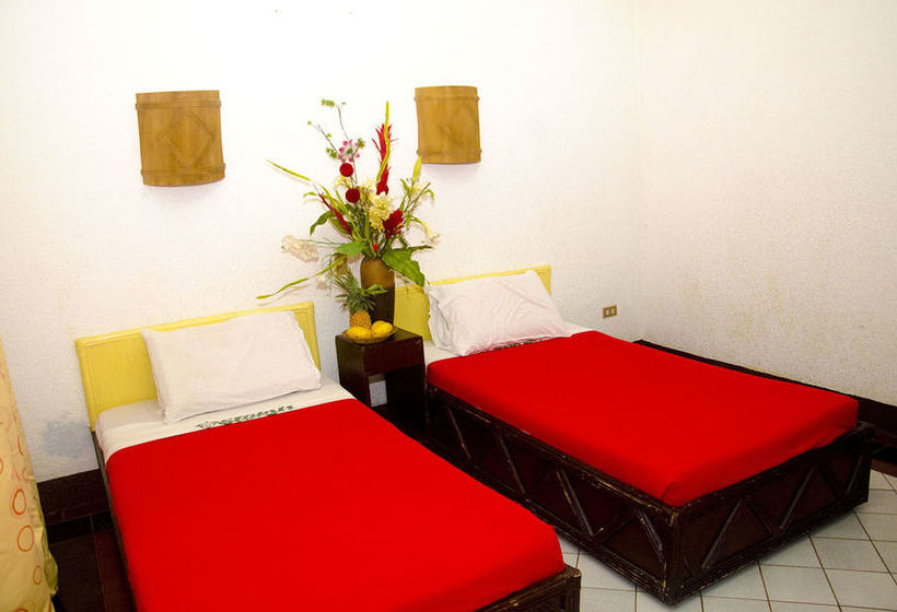 Estaca Bay Gardens Conference Resort