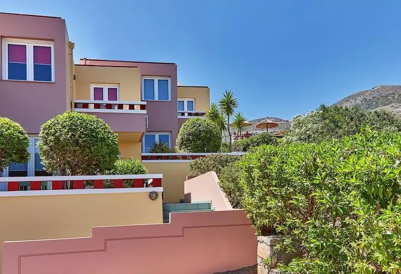 Everest Apartments And Suites