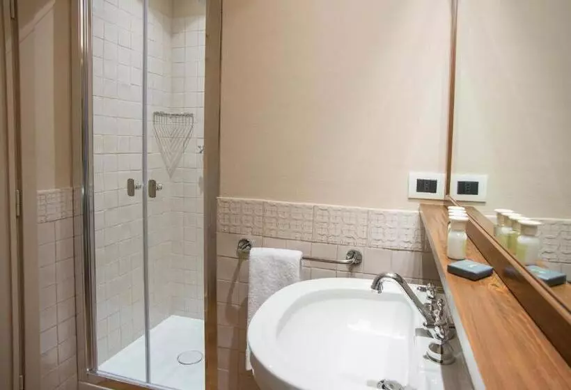 호텔 Albergo Ristorante Bucaneve