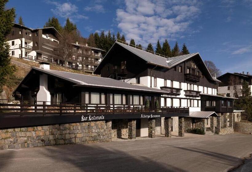 ホテル Albergo Ristorante Bucaneve