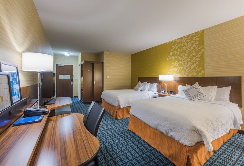 فندق Fairfield Inn & Suites By Marriott Kamloops