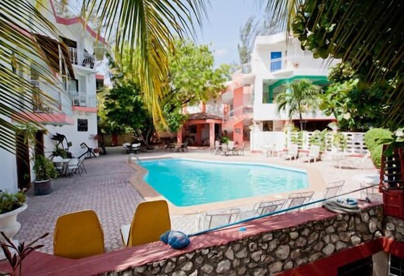 هتل Habitation Hatt